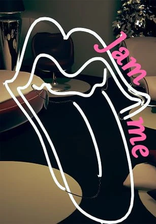 Jamie (18+)